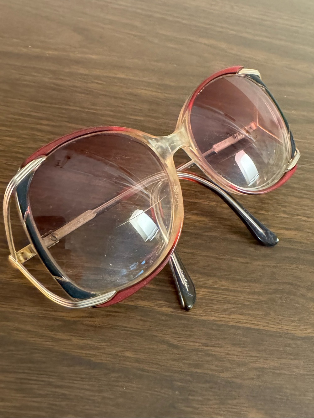 Vintage 1970s Oversized Bifocal Sunglasses Pink Red Gold Gradient Retro Glasses